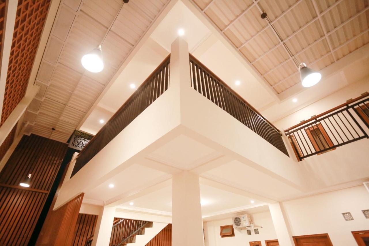 Omah Nayan Hotel Maguwo ภายนอก รูปภาพ