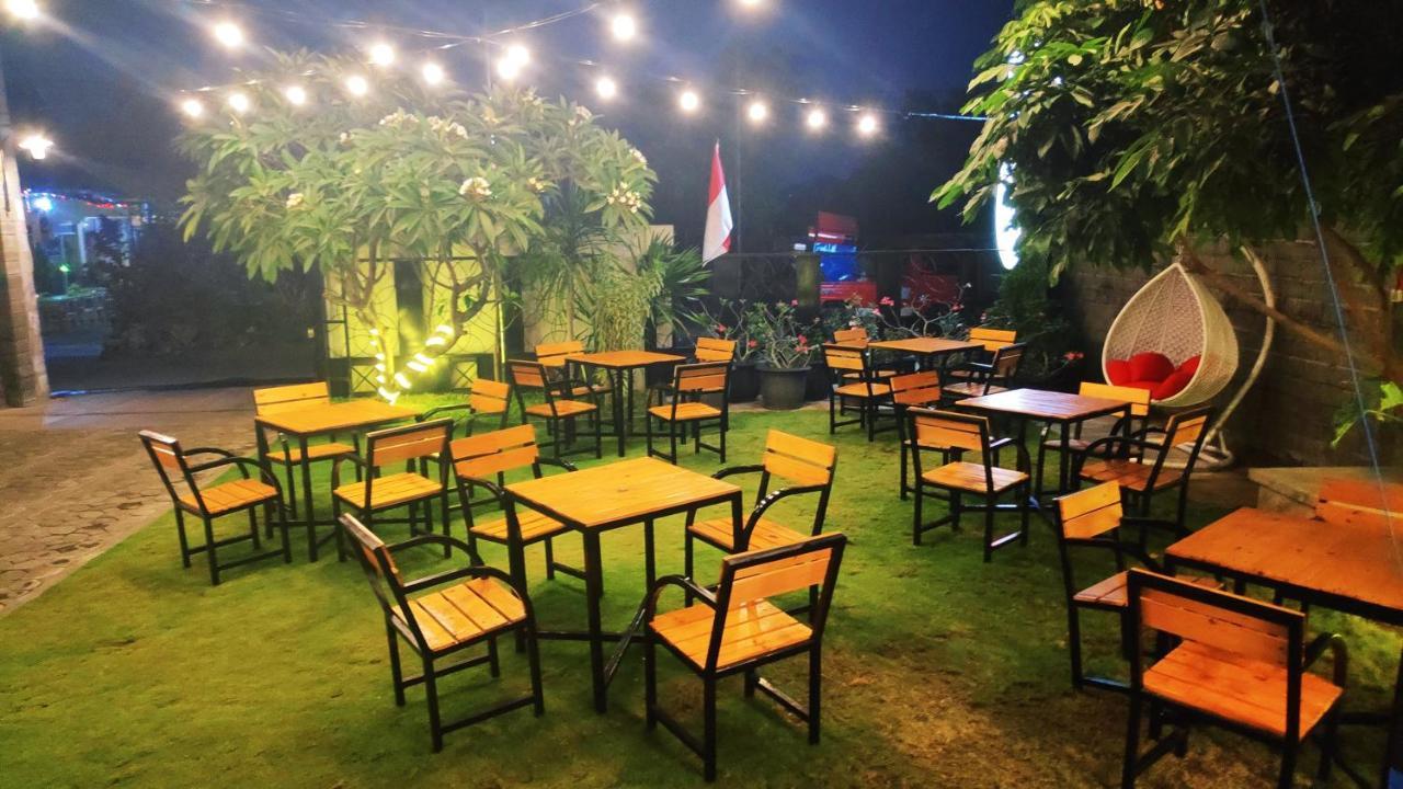 Omah Nayan Hotel Maguwo ภายนอก รูปภาพ