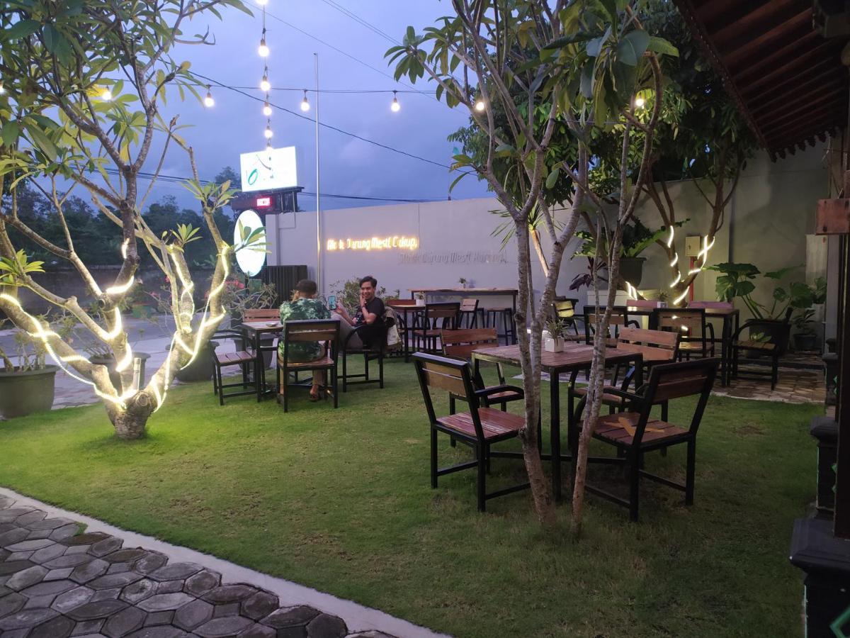 Omah Nayan Hotel Maguwo ภายนอก รูปภาพ