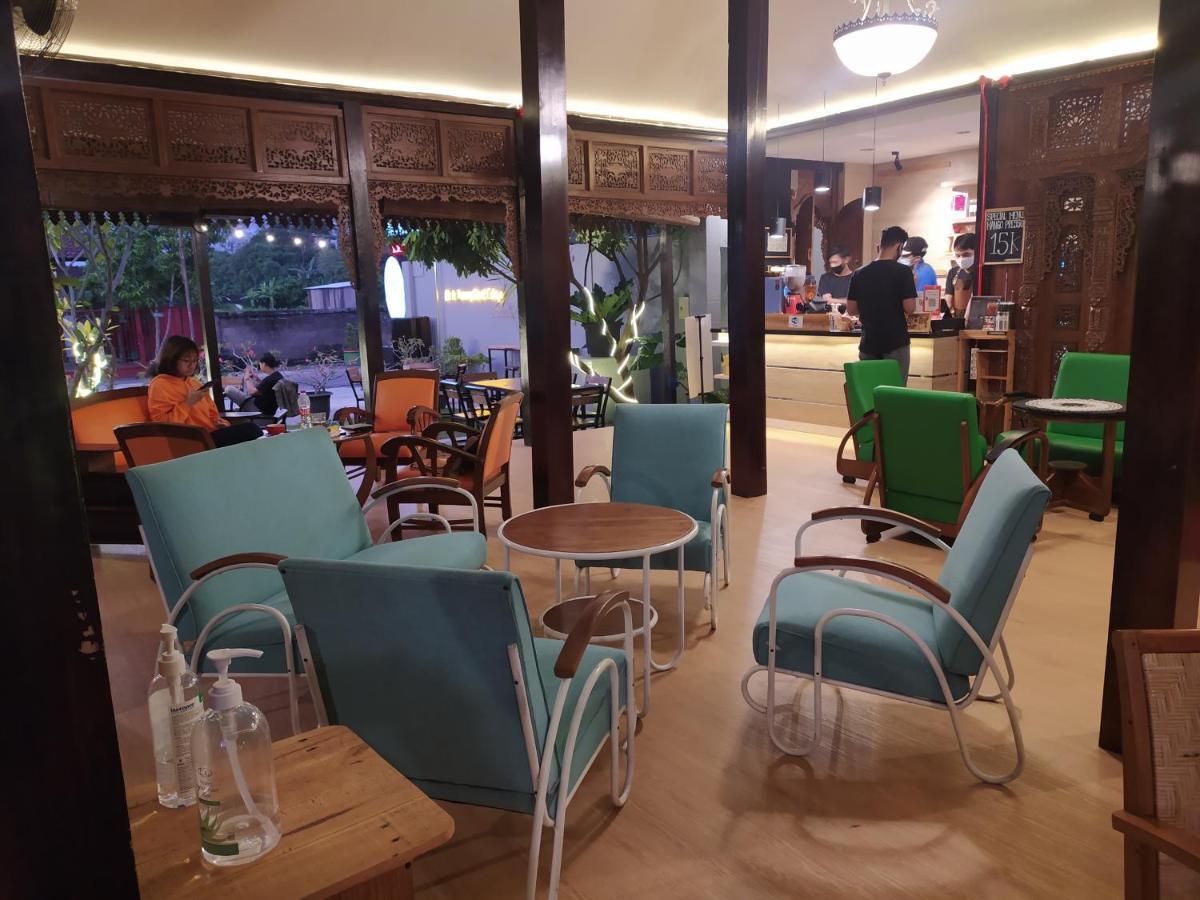 Omah Nayan Hotel Maguwo ภายนอก รูปภาพ