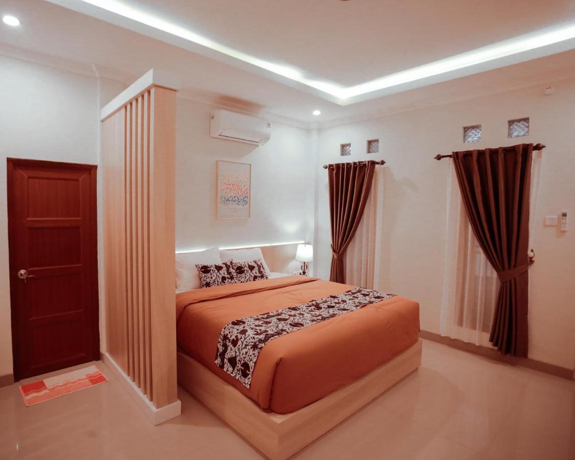 Omah Nayan Hotel Maguwo ภายนอก รูปภาพ