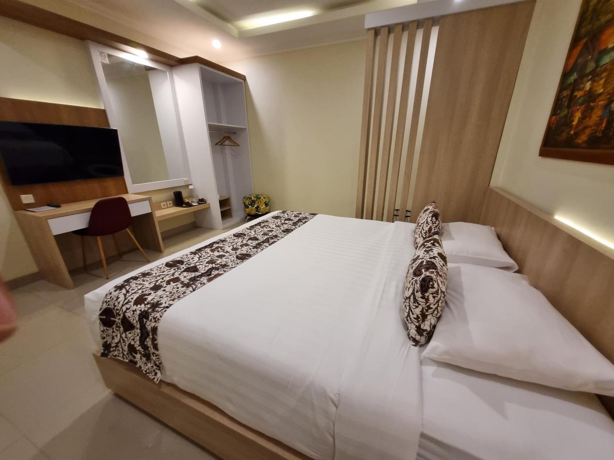 Omah Nayan Hotel Maguwo ภายนอก รูปภาพ